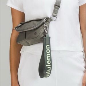 NWT Lululemon Athletica Never Lost Keychain Sage Gray AUTHENTIC Sold‎ Out!!!